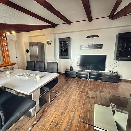 Knezevic Apartments Crikvenica Exterior foto